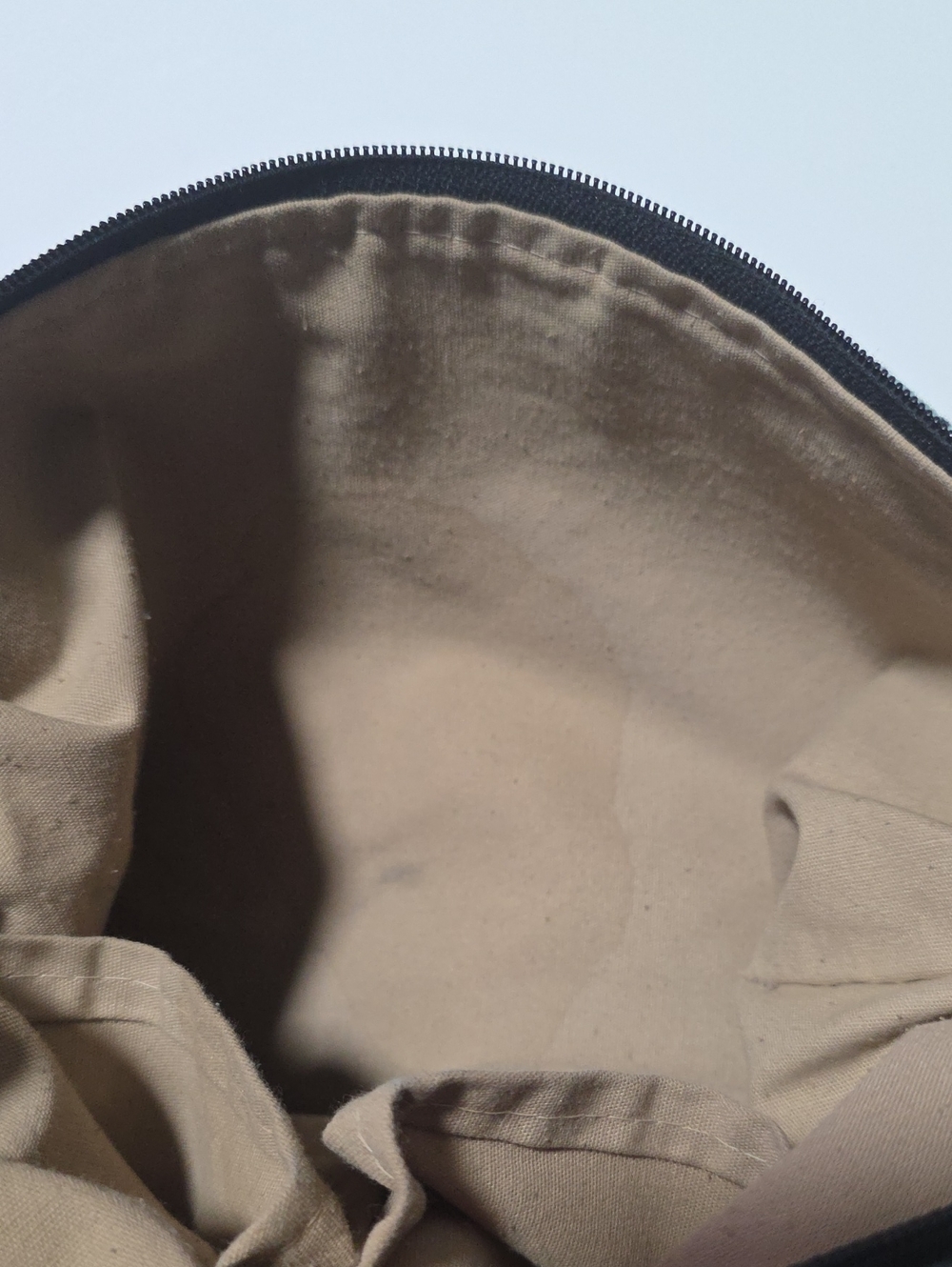 MG Designs Woven Native And Suede Crossbody Bag - Picture 9 of 10